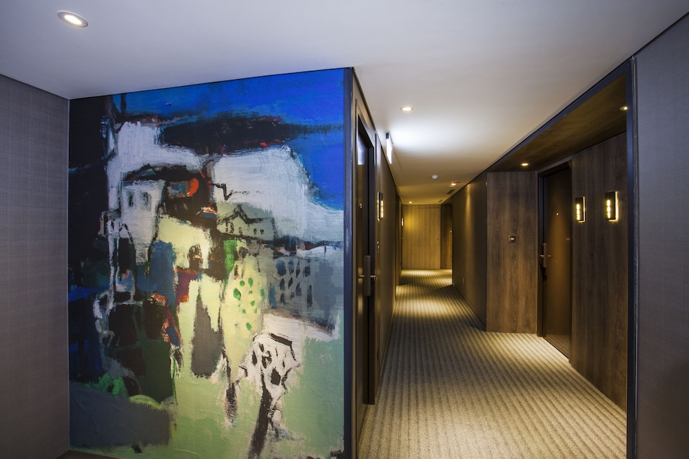 Citizen Hotel 7/55