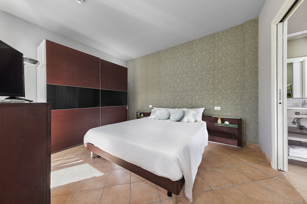 Residence il Poggio dei Pini 9/43
