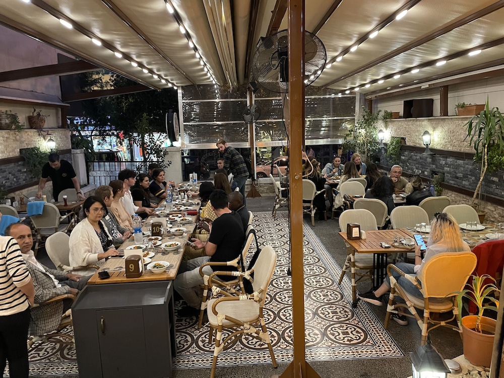 Giritligil Hotel 55/67