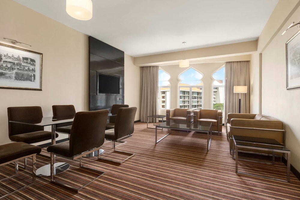 Ramada by Wyndham Colombo 28/46