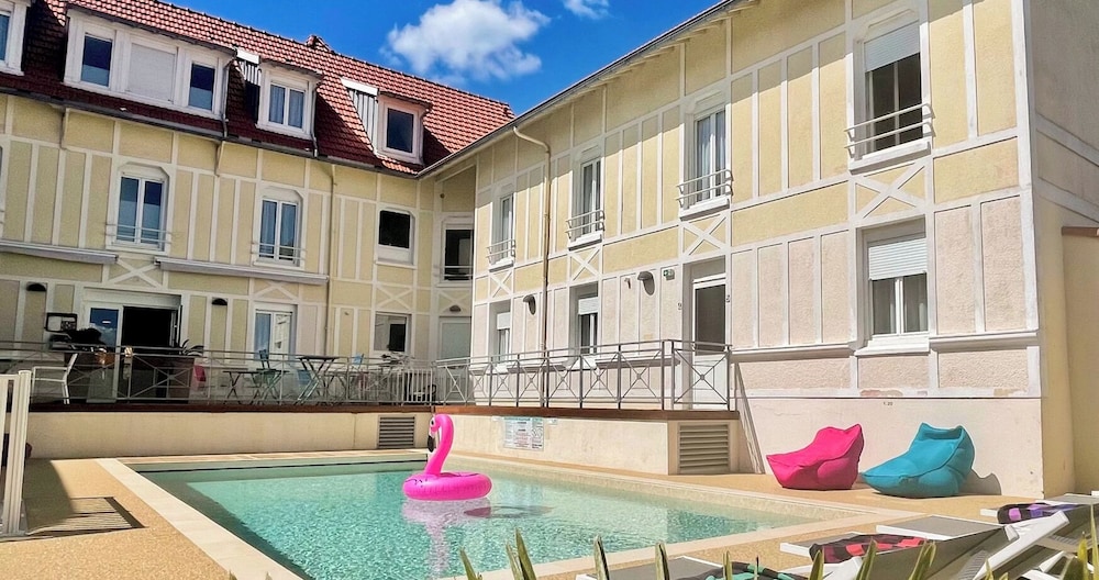 CITOTEL D'ORBIGNY 31/35