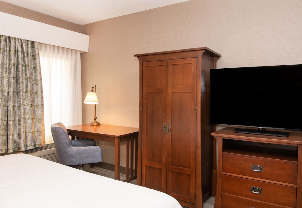 Hampton Inn and Suites Rochester/Victor 34/60