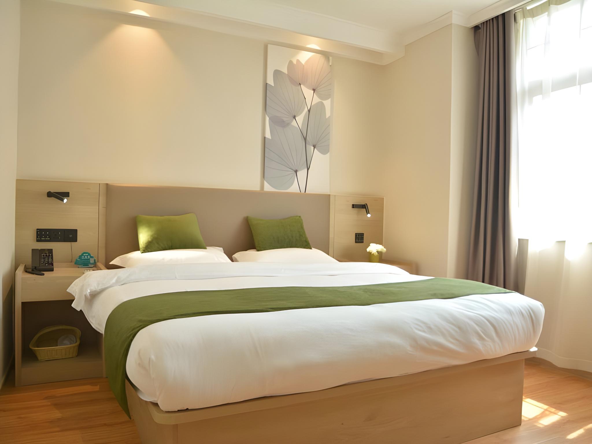 Guest Room, Garden View