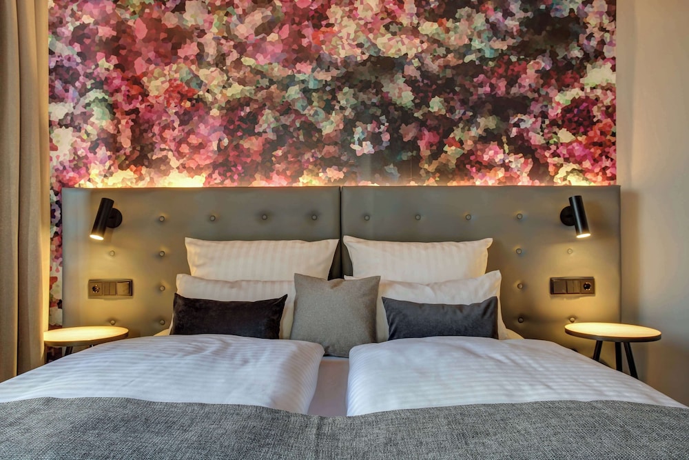 B&B HOTEL Hamburg-Hbf 15/49