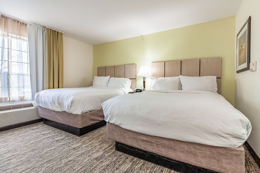 Candlewood Suites Lincoln 11/42