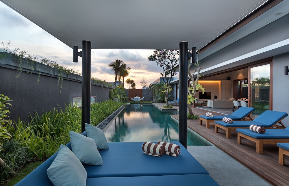 Amarin Seminyak 33/45
