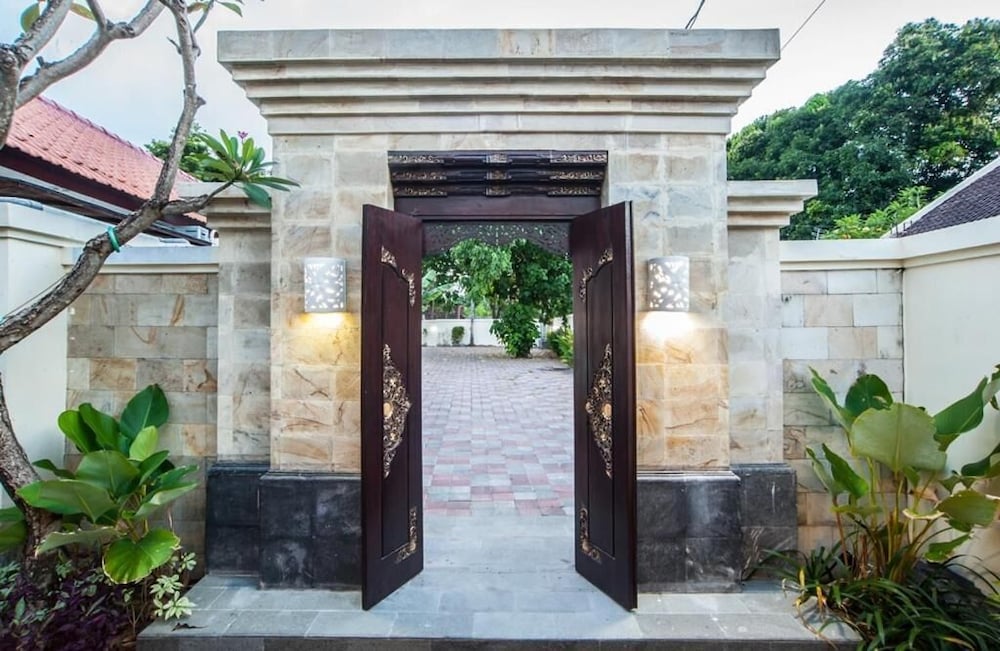 Kelan Tel Bali 7/43