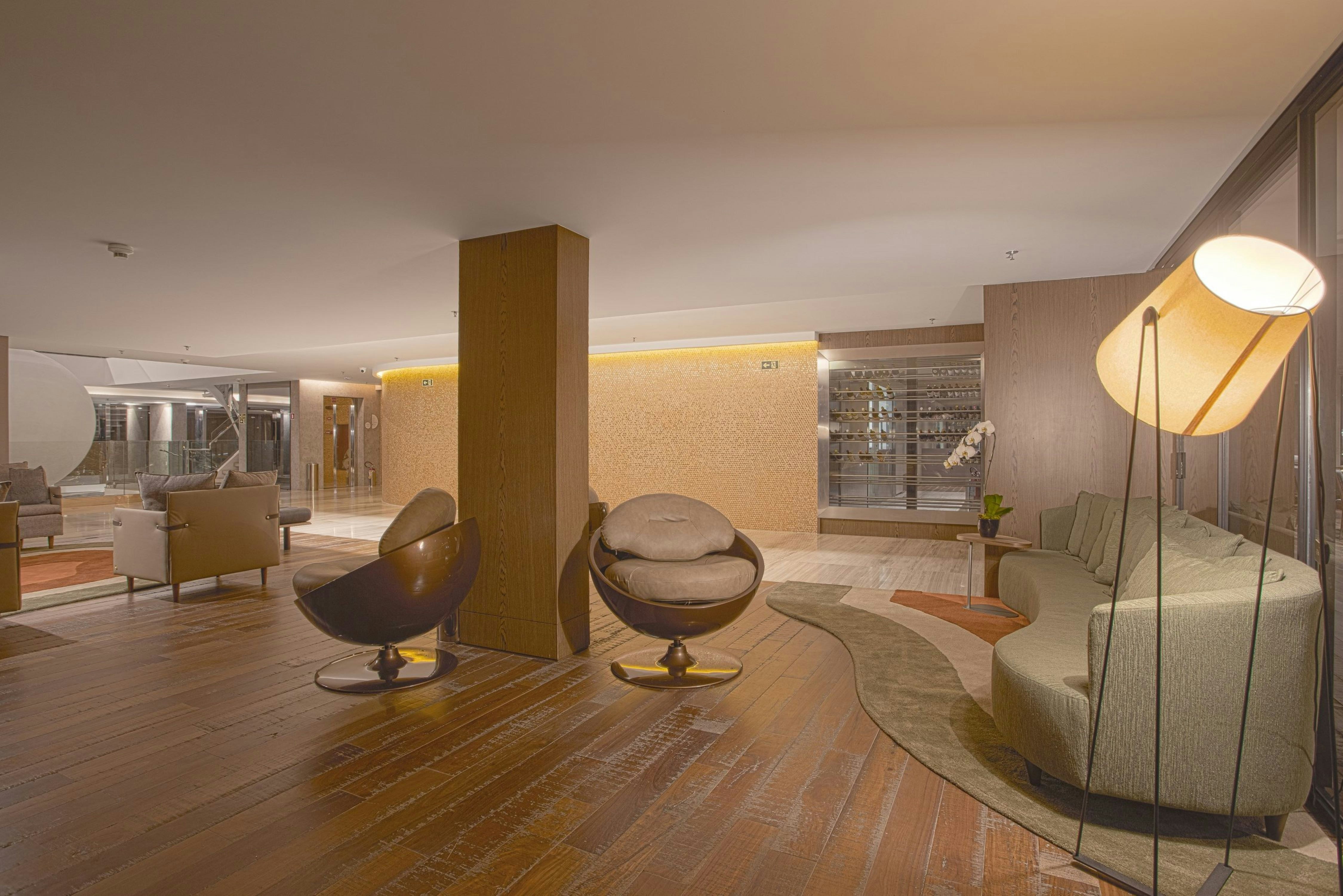Suryaa Hotel Pinhais, Curio Collection by Hilton 25/50