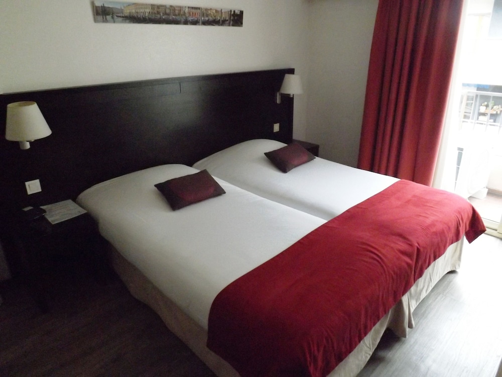 Exclusive Hotel Comte De Nice 14/50