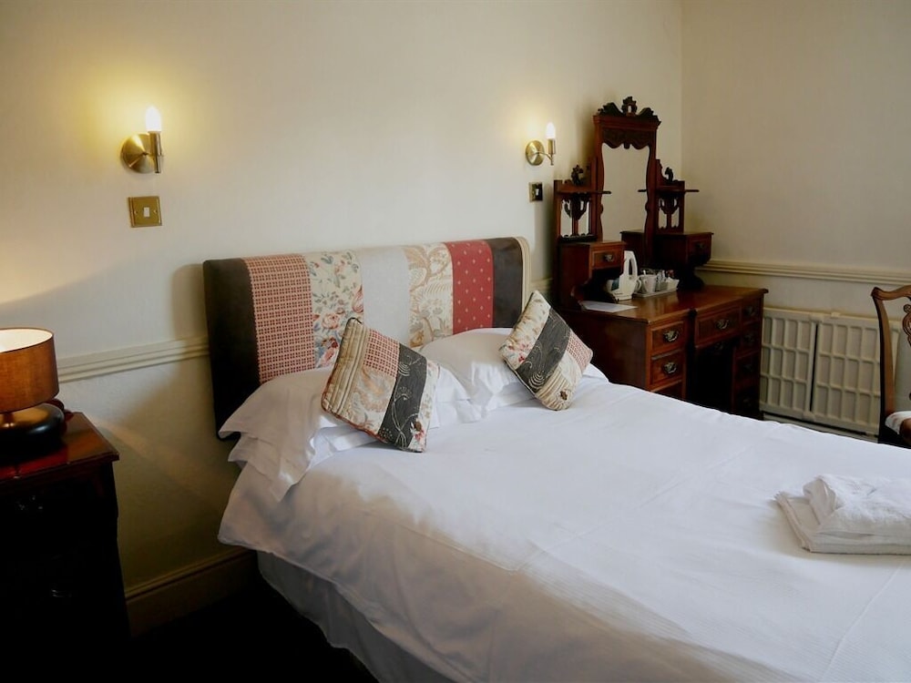 White Hart Hotel &amp; Restaurant 14/42