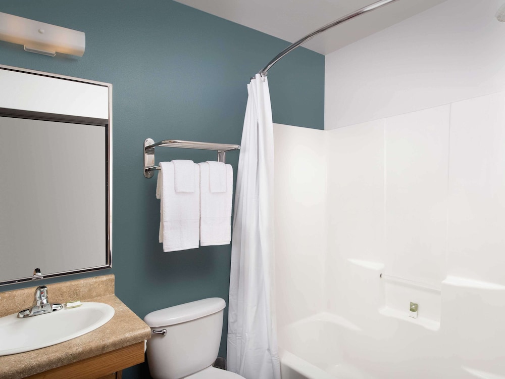 Extended Stay America Select Suites - Kalamazoo - West 21/43