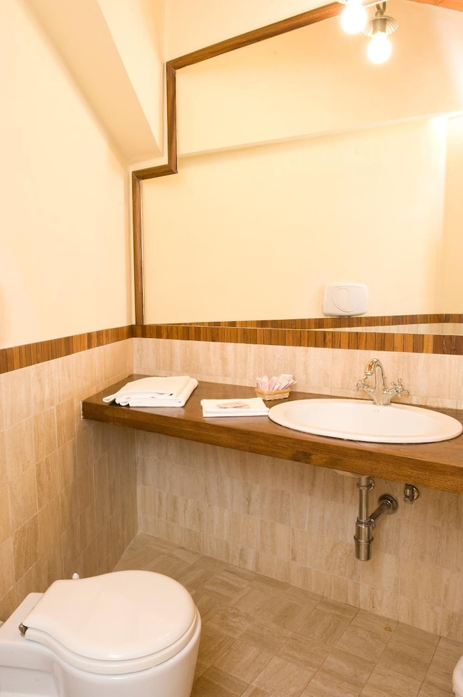 Park Hotel Villaferrata 32/33