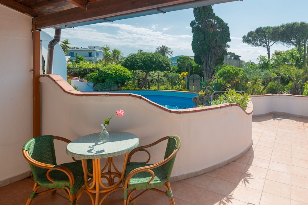 Hotel Villa Sirena 35/50