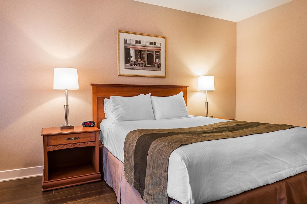 Quality Inn & Suites Hawkesbury 22/50