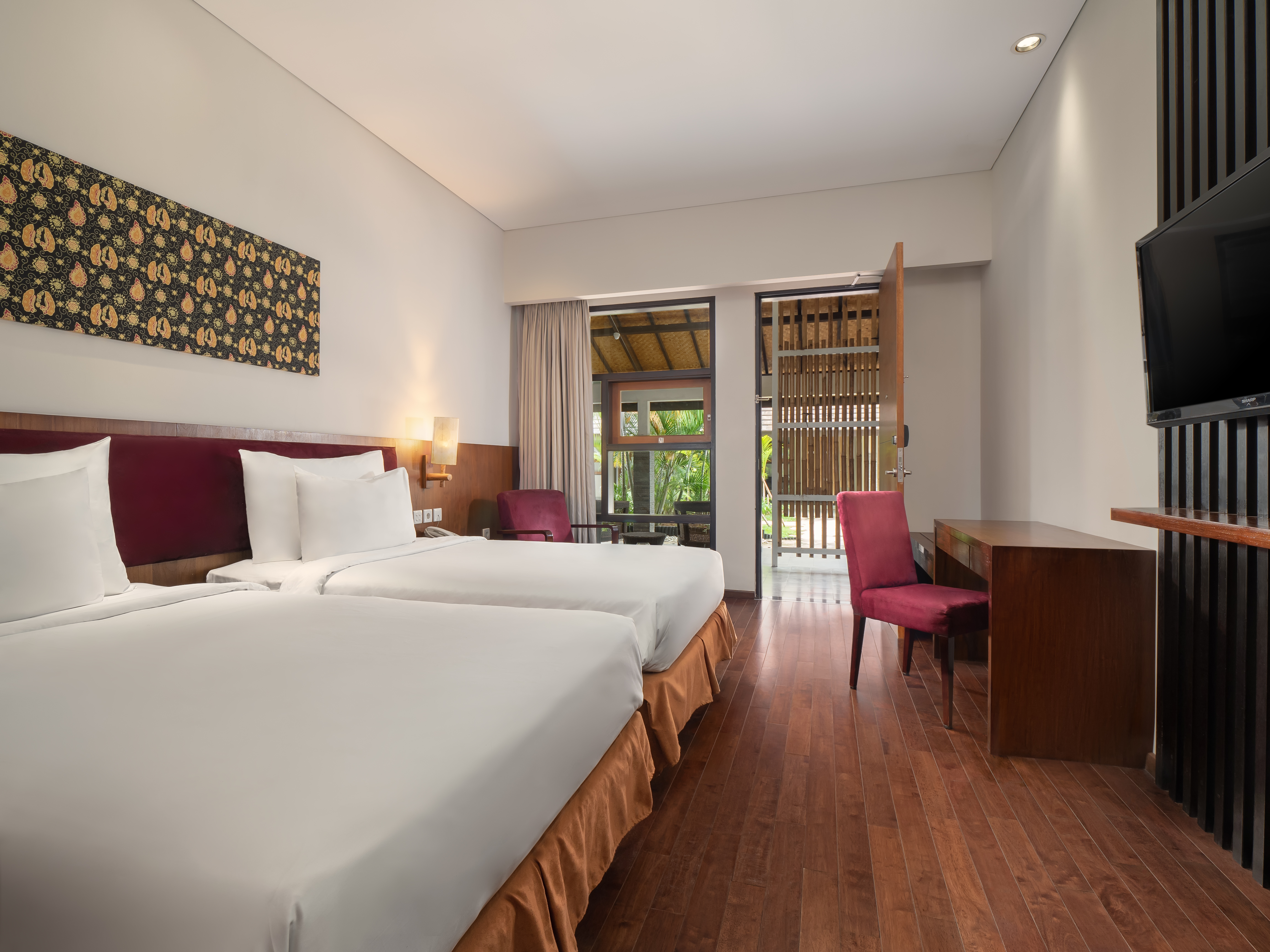 Executive, Double or Twin Bed