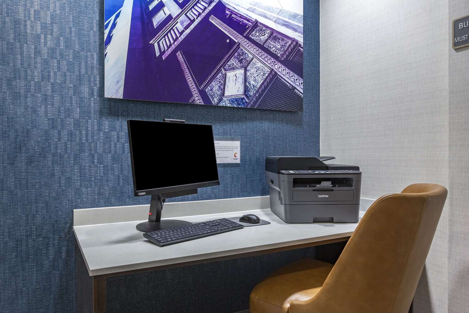 Comfort Inn & Suites Grand Blanc/Flint 18/25