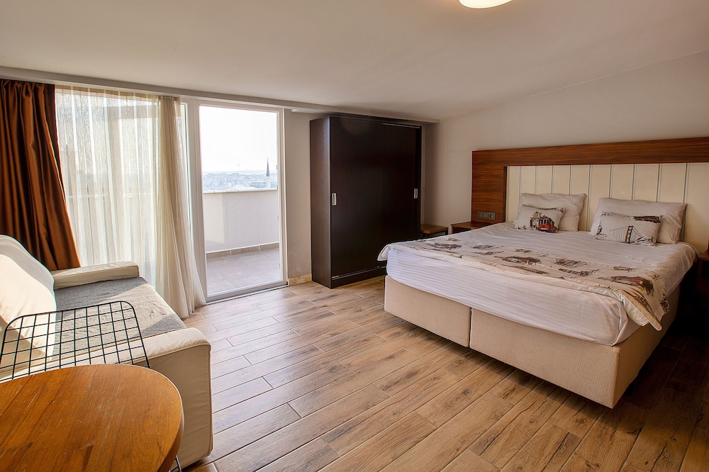Pera Sultan Suite 13/50