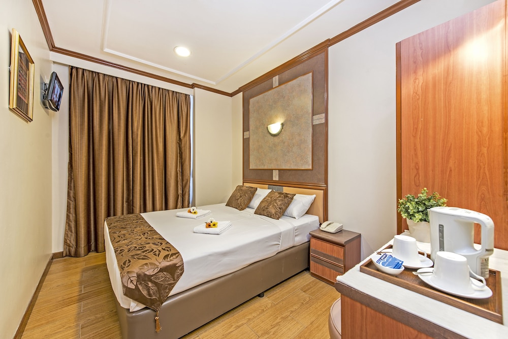 Hotel 81 Premier Princess 19/34