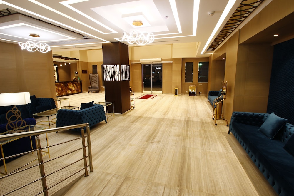 Lobby at Best Level Hotel, JEDDAH