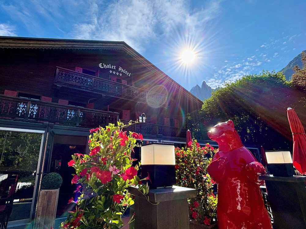 Chalet Hotel Le Castel 3/74