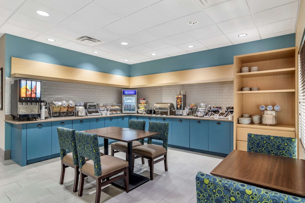 Comfort Inn and Suites Calhoun South 39/58