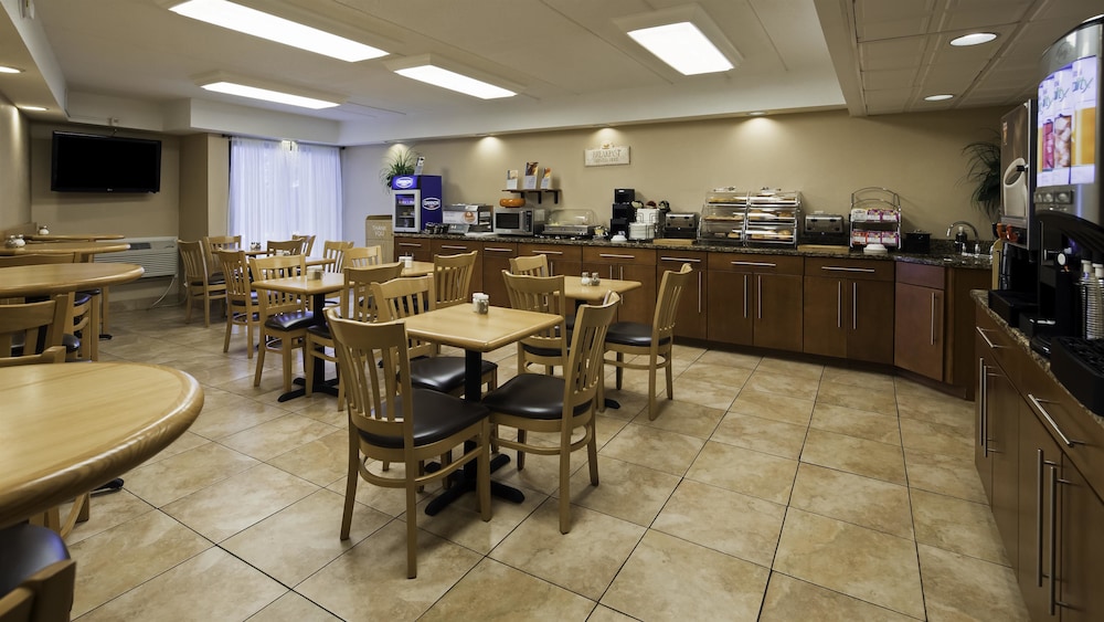 Best Western Clifton Park 28/33