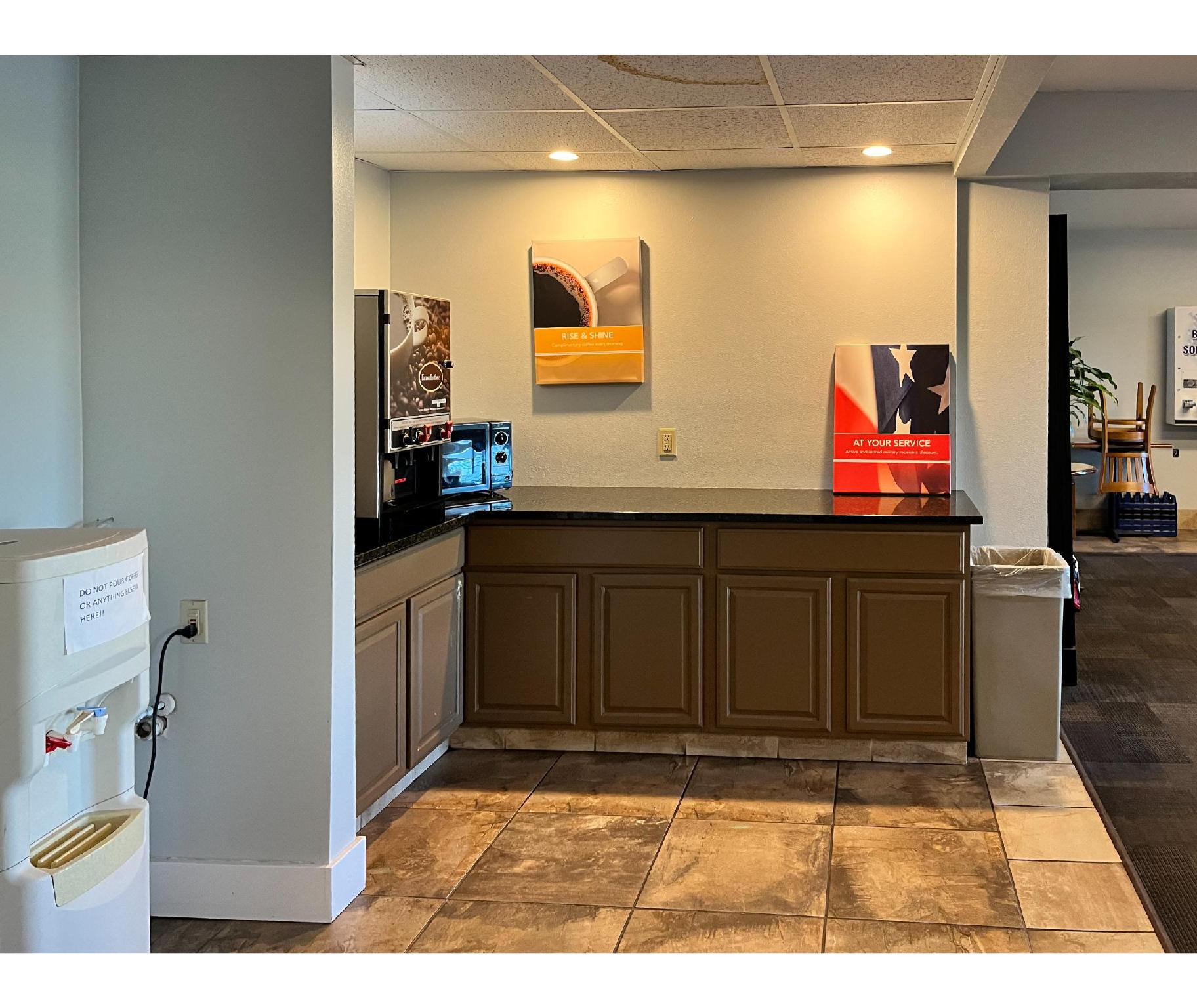 Studio6 Suites Springfield, OH 7/27