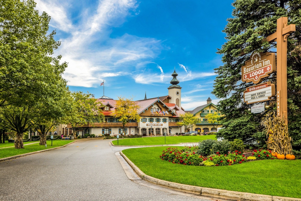 Bavarian Inn Lodge 25/64