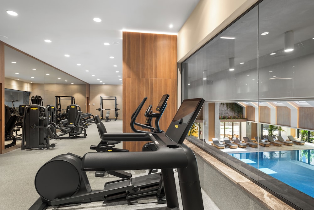Movenpick Hotel & Residences Teuta Kotor Bay 33/58