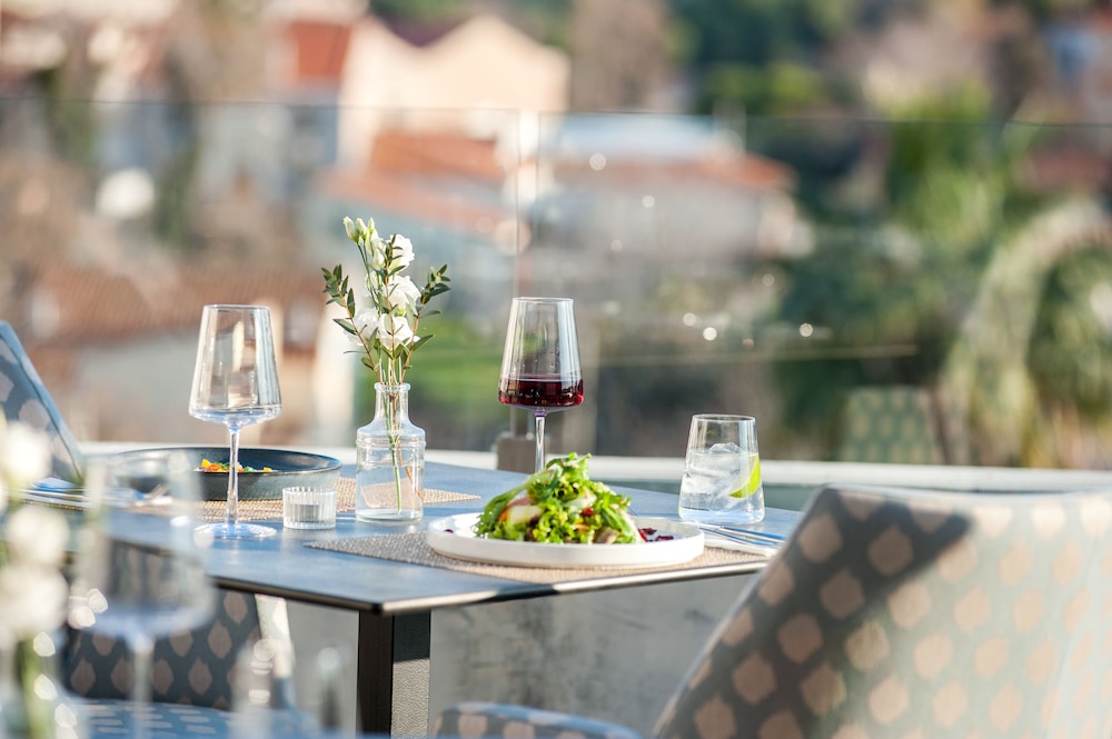 Athenaeum Eridanus Luxury Hotel 32/41