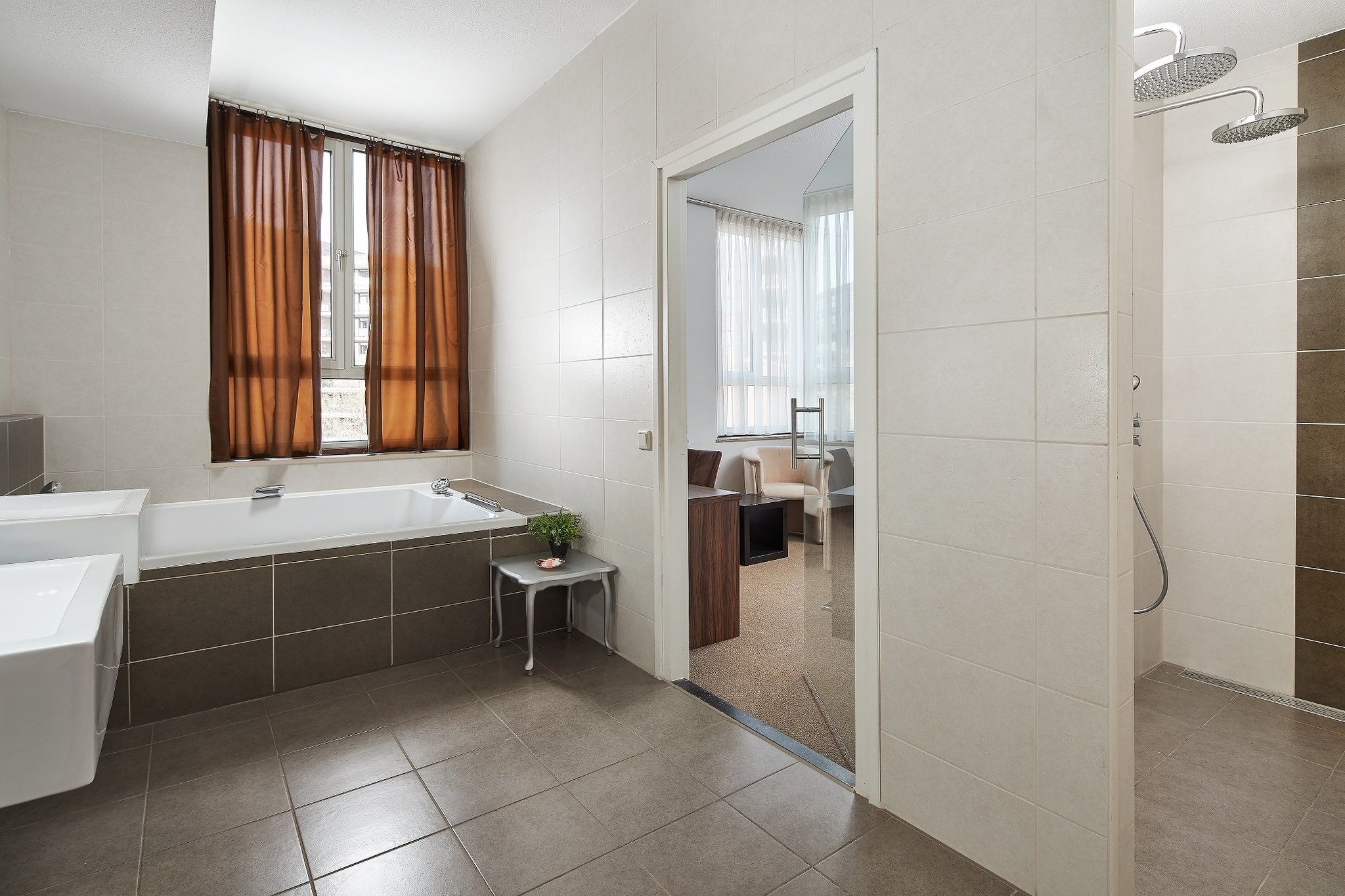 Hotel La Reine 4/4