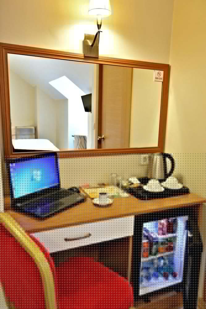 Hotel Avcilar City 61/70