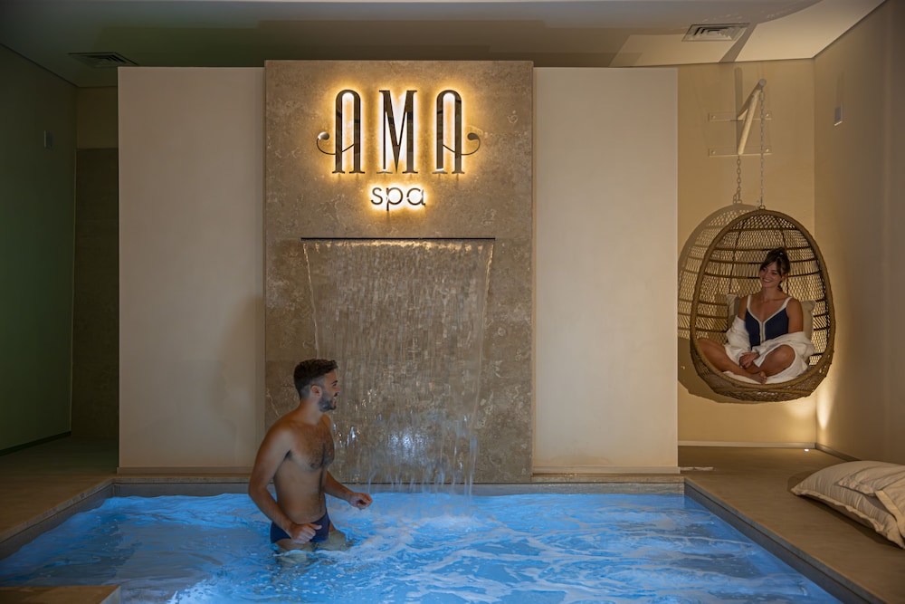 Costamante Suites & Spa 24/50