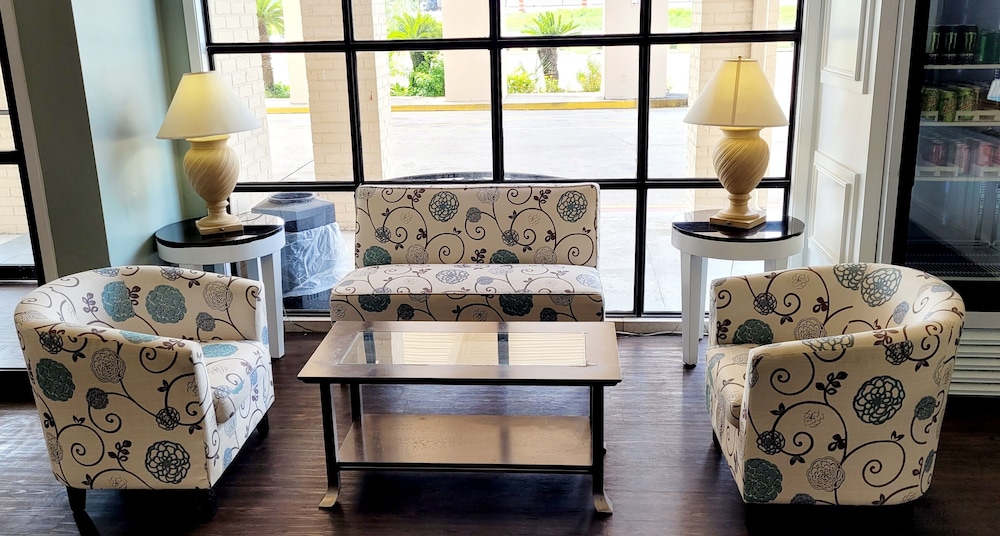Best Price Motel & Suites 40/56