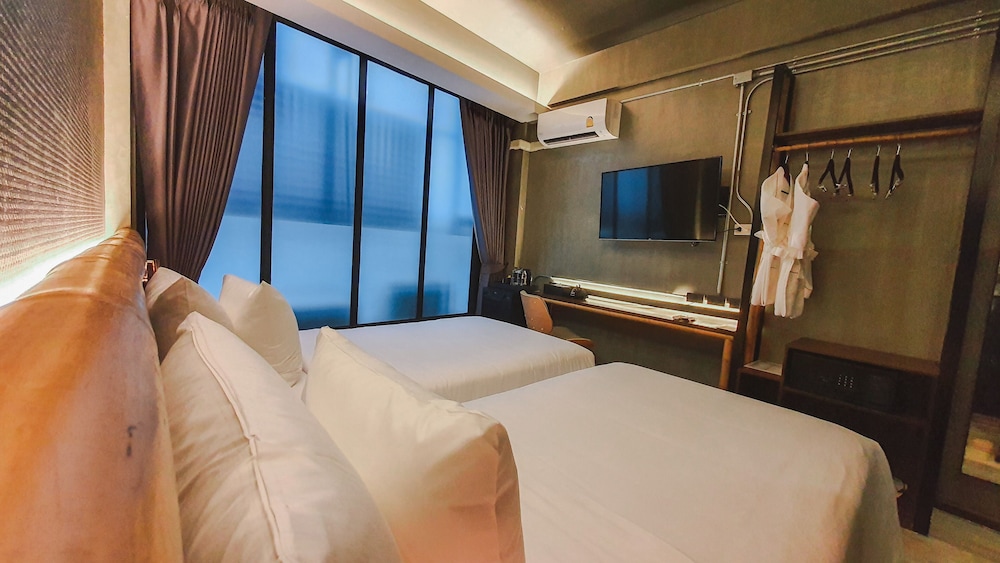 Hotel Ordinary Bangkok 14/50