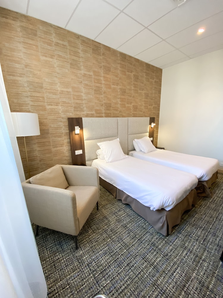 Citotel Des Eaux 29/71