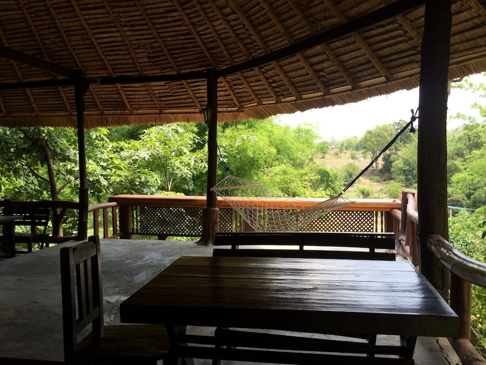 Chang Pai Hill - Adults Only 24/50