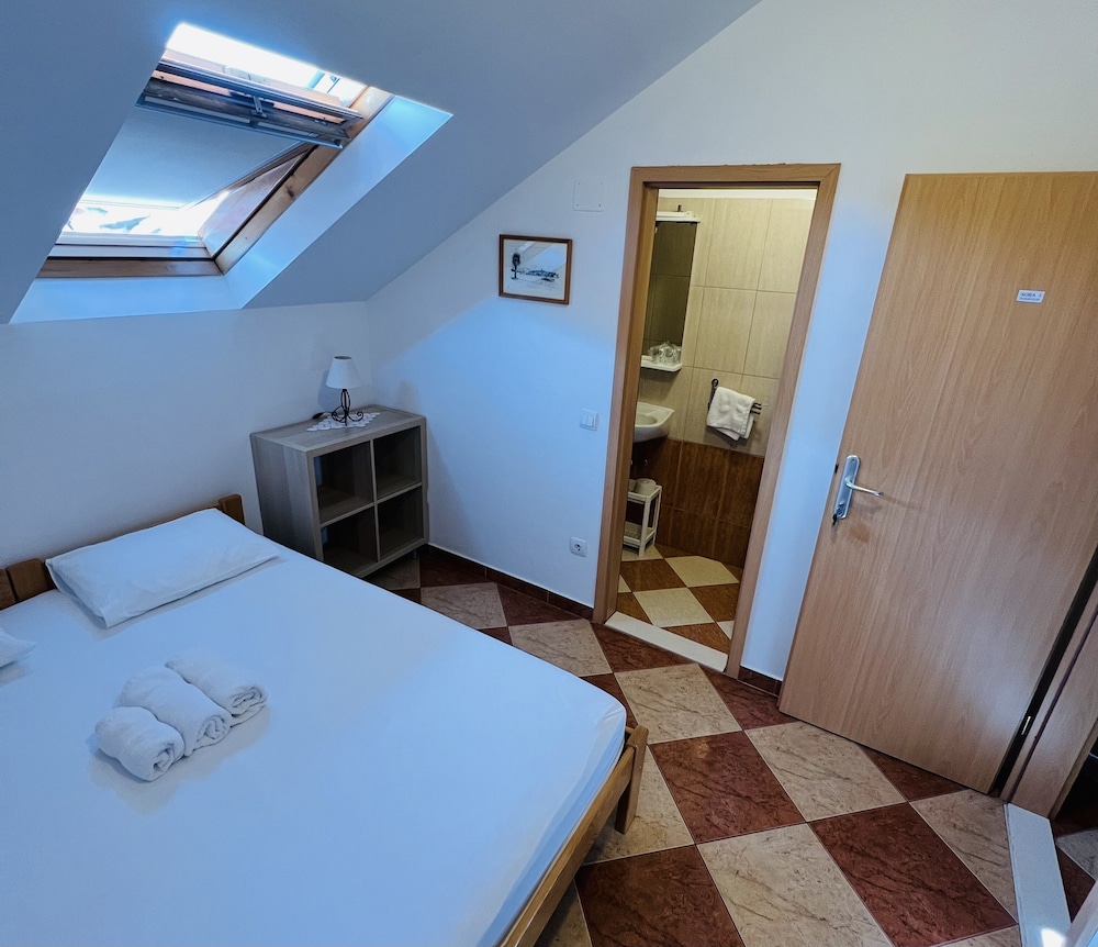 Apartments And Rooms Katija Egon 11/50