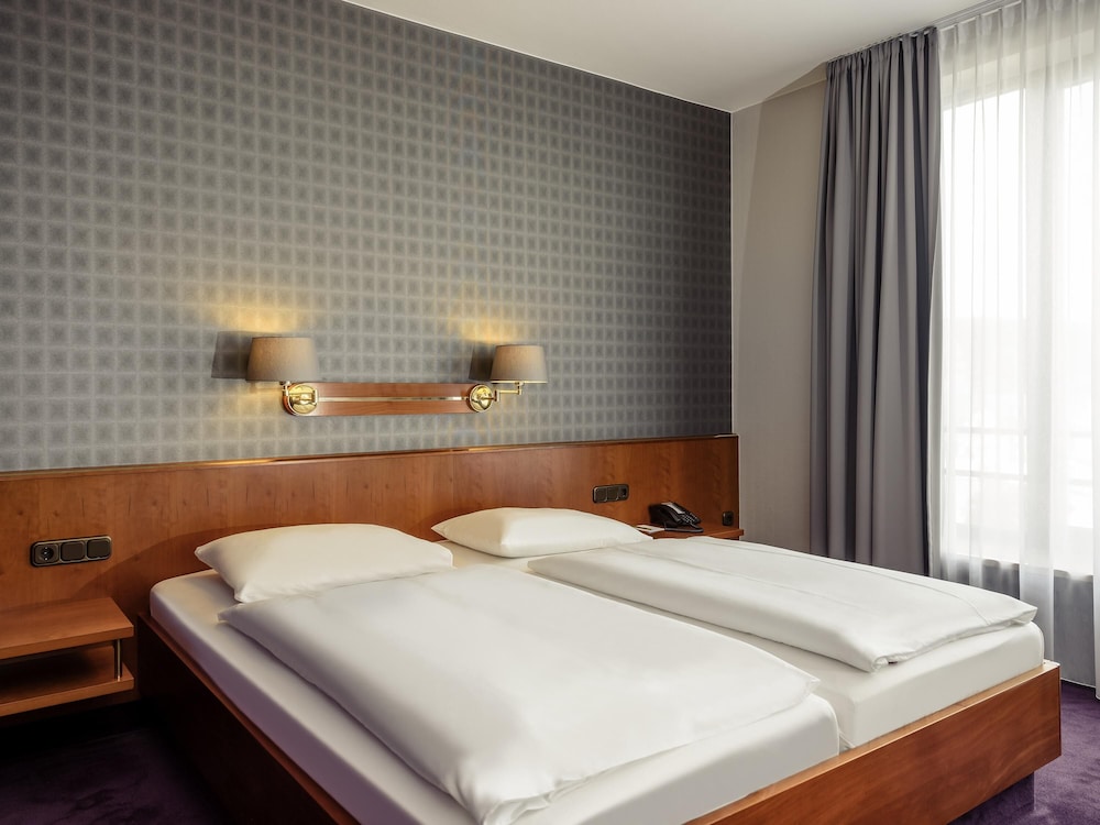 Mercure Trier Porta Nigra 37/73