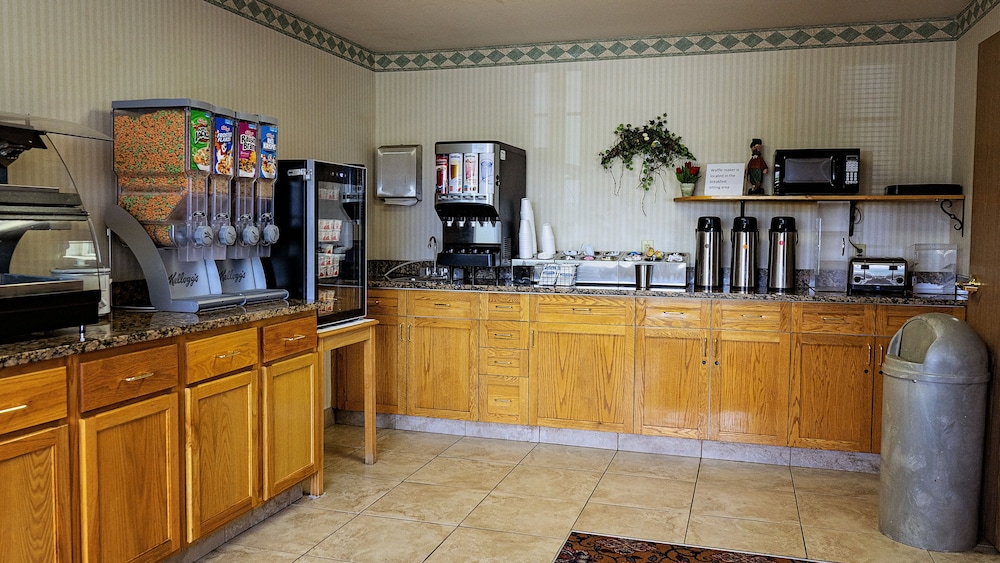 FairBridge Inn Express 8/51