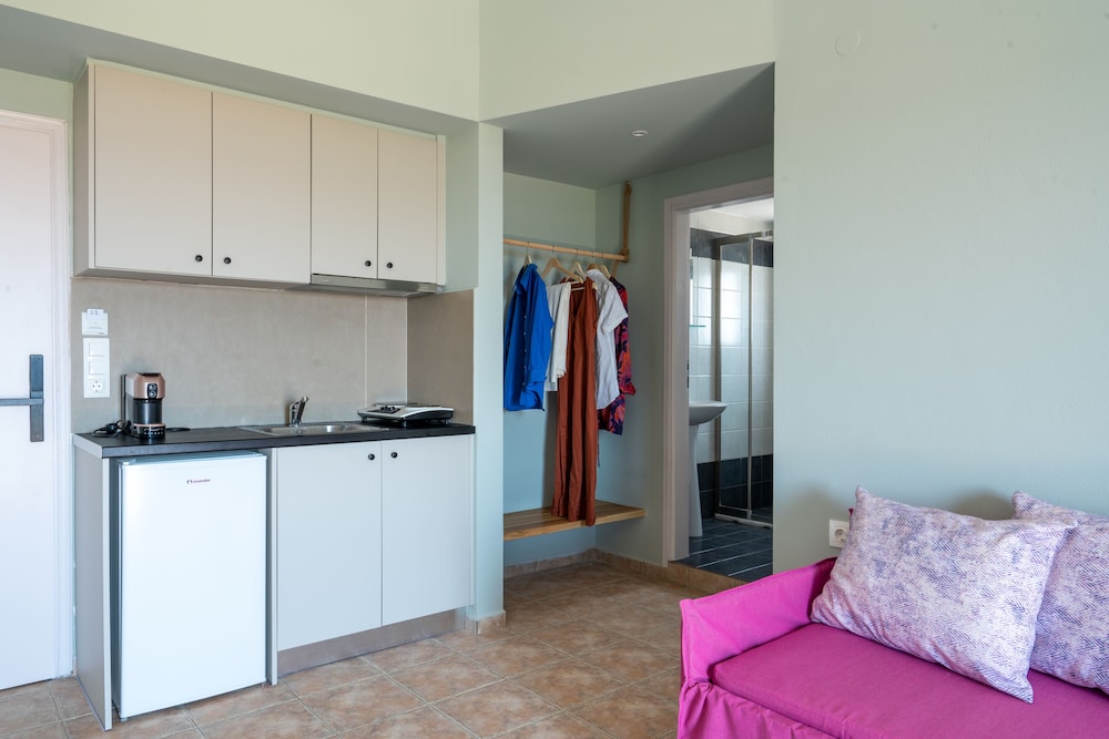 Iris Apartments And Rooms 4/41