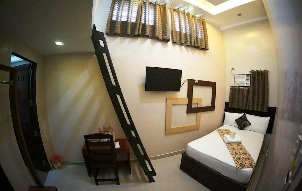 LOFT, DELUXE