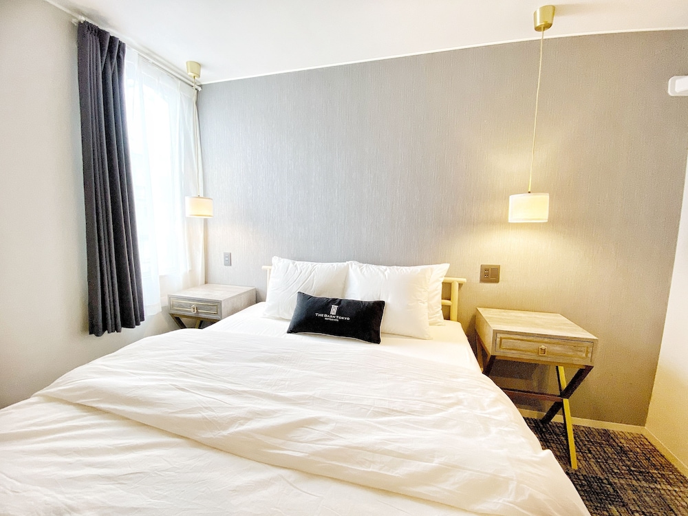 DELUXE, DOUBLE BED