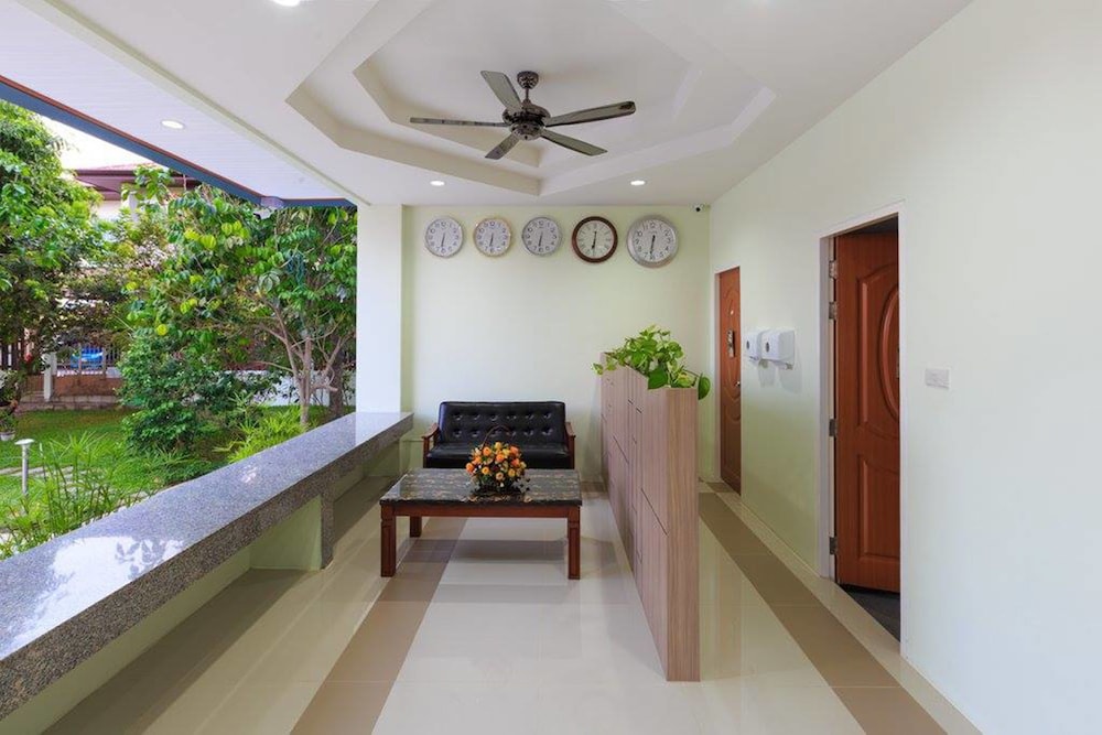 JJ Residence Phuket Town by ZUZU 33/38
