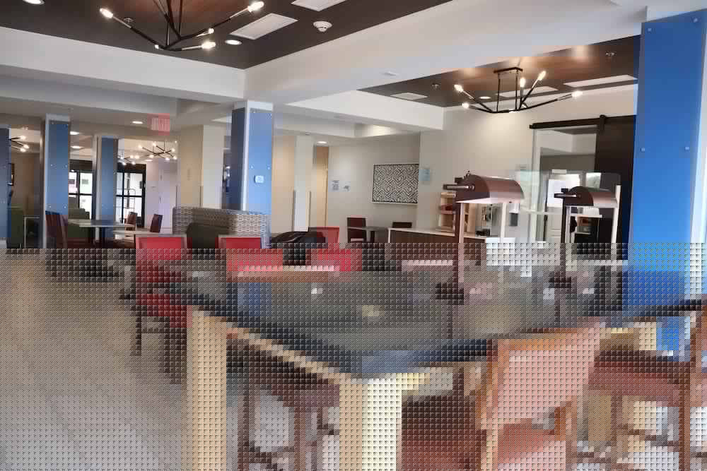 Holiday Inn Express Hotel Suites Crawfordsville 43/65