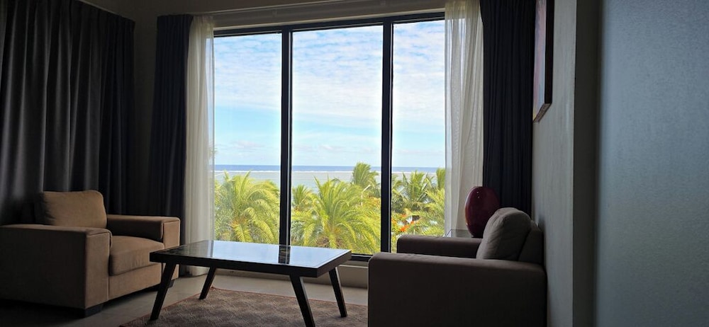 Ramada Suites by Wyndham Seafront Coral Coast 54/60