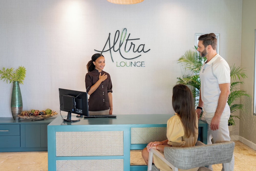 Wyndham Alltra Samana All Inclusive Resort 2/50