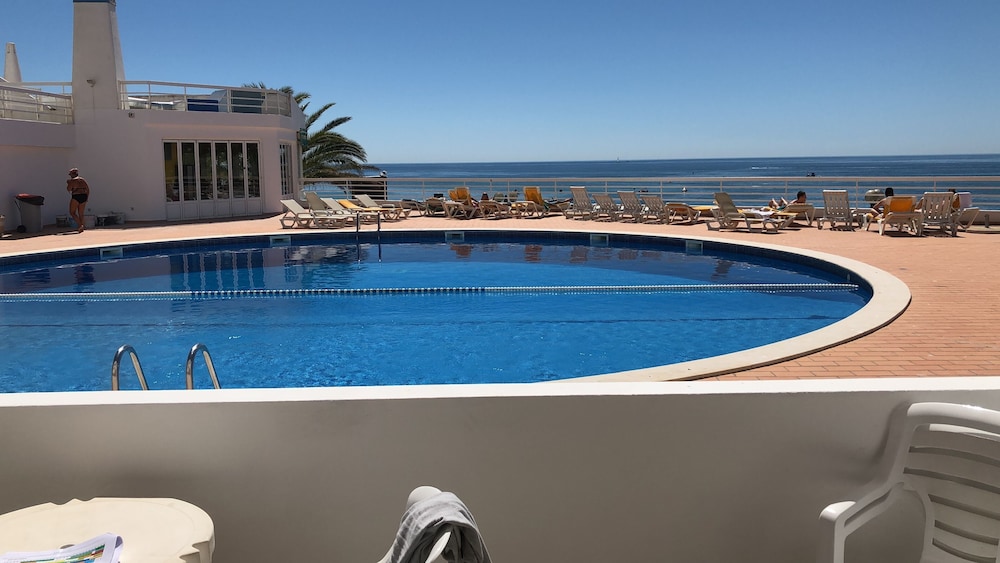 BORDA D AGUA APARTMENTS 72/75