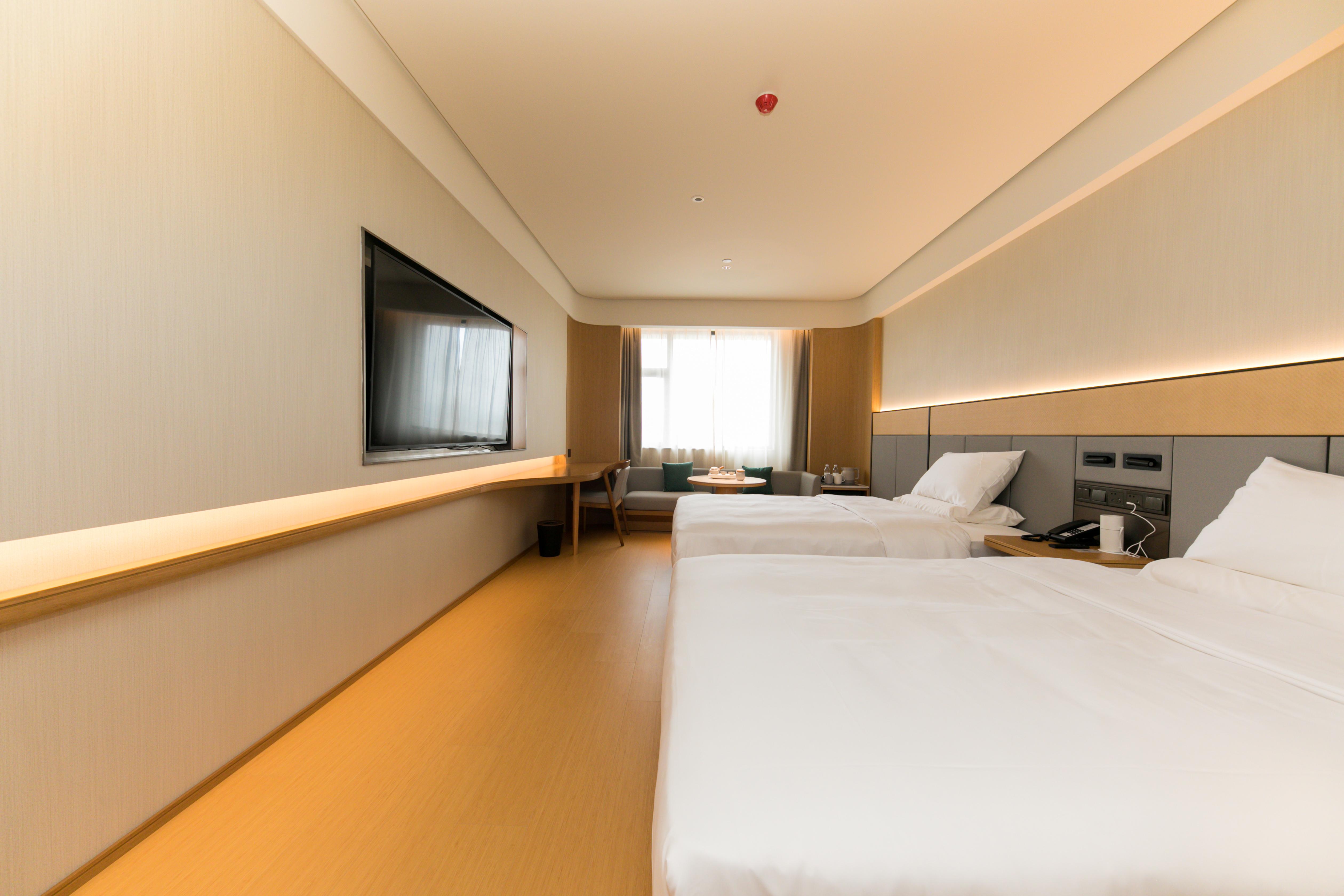 White Palace Hotel Nanjing 12/43