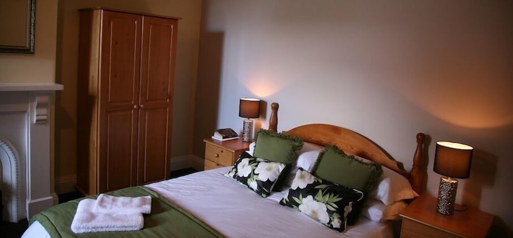 Gillygate Guest House 32/50